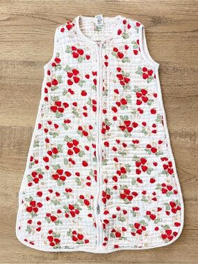 Hudson Baby HB Strawberry Muslin Cotton Baby Sleep Sack 6–12M Two-Way Zip